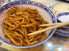 -广信牛奶甜品世家(台东店)