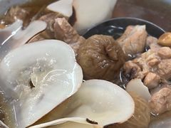 泰国鲜海底椰南北杏炖鸡-海鲜街菜馆(海珠南路店)