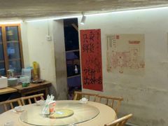 -霄汉牛三鲜湖北砂锅菜(万松园2店)
