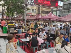 -正宁路小吃夜市