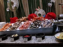 -怡豪大饭店·银顶旋转餐厅