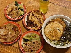 -矮子粉店1985·长沙米粉(湘春路店)