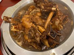 -聚首堂·特色小吃·肘子(什刹海德胜门店)