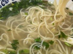 -西部马华清真兰州牛肉面·烧烤夜市(三里河店)
