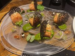 挪威三文鱼配法葱酱汁-AZUL by FUEL蓝色·法式酒馆(琶醍店)