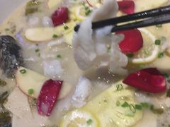 -江渔儿酸菜鱼(东二环泰禾店)