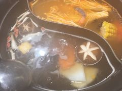 -呷哺呷哺 小火锅 (浦东新欧尚超市店)