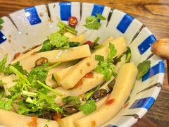 -亮欢寨酸汤鱼(沙冲路店)