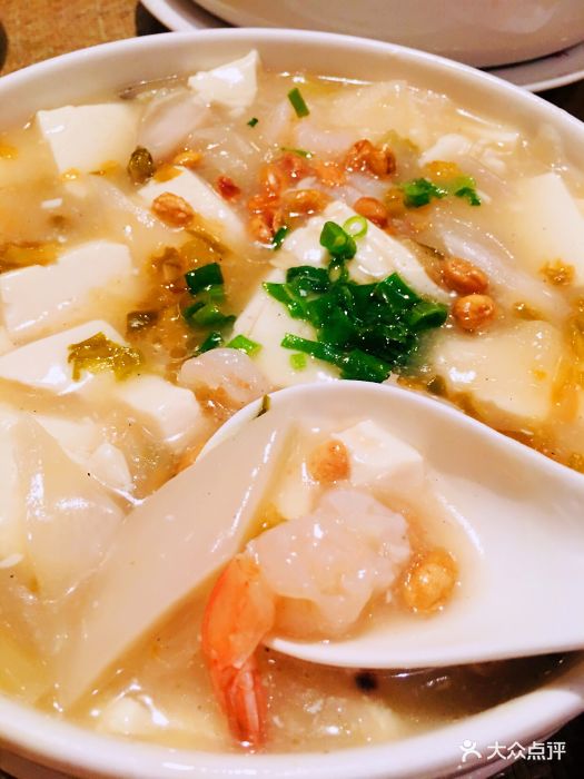 渝信川菜(西单店)豆花虾仁图片