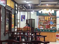 -湖南人家湘菜馆(镇江路店)