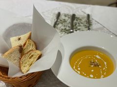-鼎鼎西餐厅