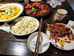 -聚汇三少·龙虾·中餐厅(莫邪路新天地店)
