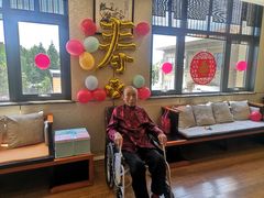 -郑庄脂渣海鲜楼(九水路店)