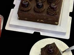 -红宝石·鲜奶小方·海派西点房(南丹店)