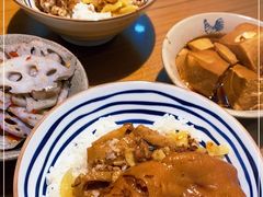 -红猪卤肉饭(大西洋美食城店)