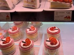 -巴黎贝甜(大宁国际商业广场店)