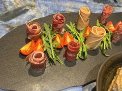 -鲜璟台·地标景观餐厅(上海中心店)