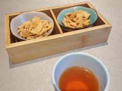 -有红鸡毛店·川菜(建设路店)