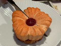 -潮一不贰·法式甜品·生日蛋糕·西式简餐(外滩店)