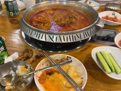 -喇喇排骨火锅·传统韩式脊骨汤(望京西园总店)
