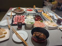 -海底捞火锅鲜切牛肉主题店(长寿路店)