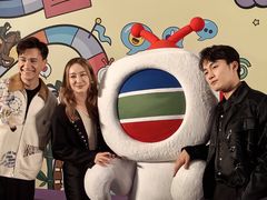 -香港回归祖国纪念碑