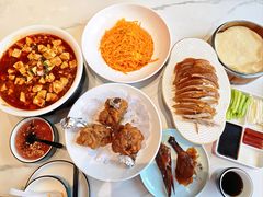 -梅利汴京烤鸭•开封豫菜地标店(东司门店)