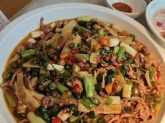 火爆鸡杂-川堂风·跷脚牛肉·乐山爆炒(中建乐荟天地店)