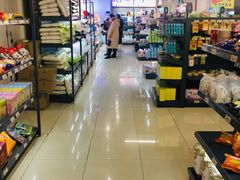 -综合保税区进口商品直销中心(新百店)