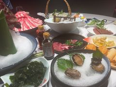 -泓炙颐凤鲜海鲜火锅料理(桐乡店)