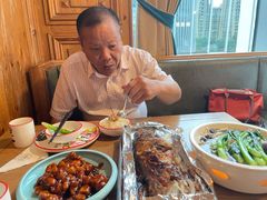 -新白鹿餐厅(城西银泰城店)