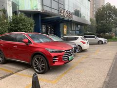 -耀江花园小区-停车场