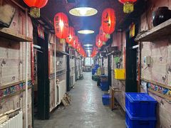 二楼餐区-鱼窝棚柴火铁锅炖(富山屯店)