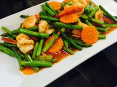 -J Daeng Seafood