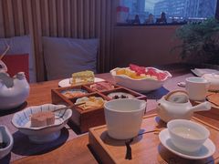 -梅间堂茶馆(绿地缤纷城店)