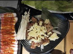 -三国惹火烤肉·中日韩烤肉集合店(百草路店)
