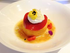 传统萨卡帕朗姆酒浸巴巴蛋糕-Le Comptoir de Pierre Gagnaire