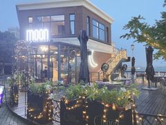 -岁粤Moon·湖景餐厅(月光码头店)