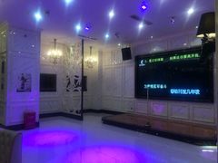 -皇马纯KTV·量贩·聚会(民治店)
