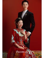 -雪中彩影婚纱摄影·微光艺术中心