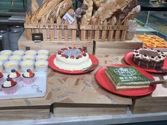 -晶丽香榭自助餐(南京大饭店)