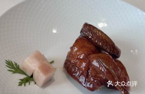 Roast Pigeon