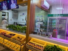 -费大厨辣椒炒肉(万家丽一店)