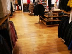 -优衣库(重庆万象城店)