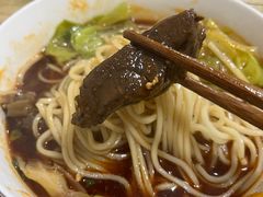 -易毛特色牛肉面(解放碑步行街店)