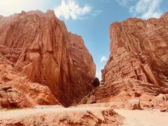 -天山神秘大峡谷