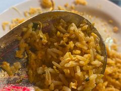 -明记烧鱼美味店