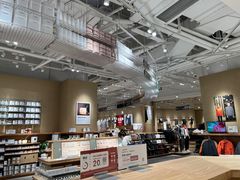 -七鲜超市(瑞虹天地太阳宫店)