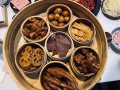 七大招牌现捞热卤-卤校长老火锅(杨家坪直营店)