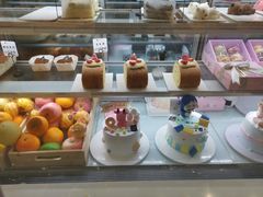 -焙丽拾光(麦凯乐直营店)